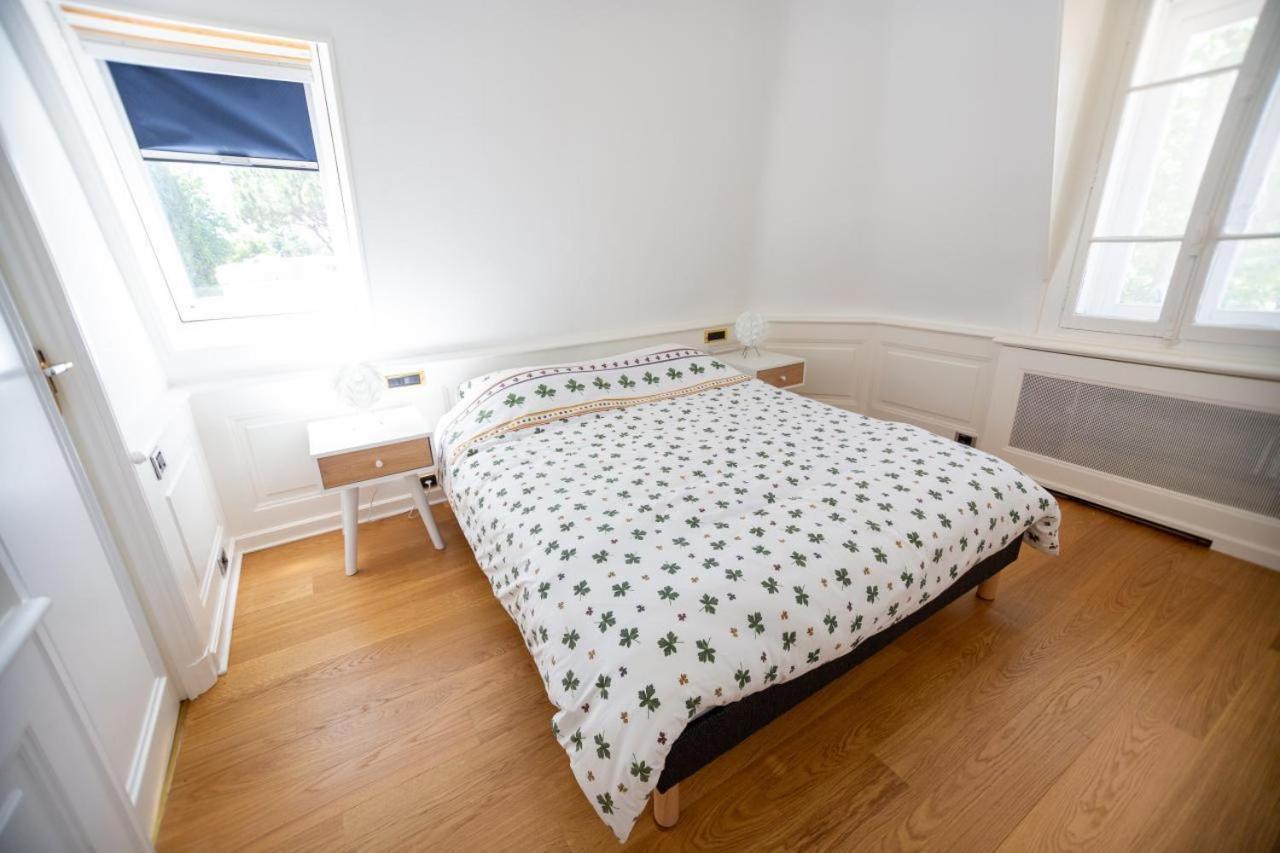 Les Frenes En Provence-Chateau Zen Avignon Room photo